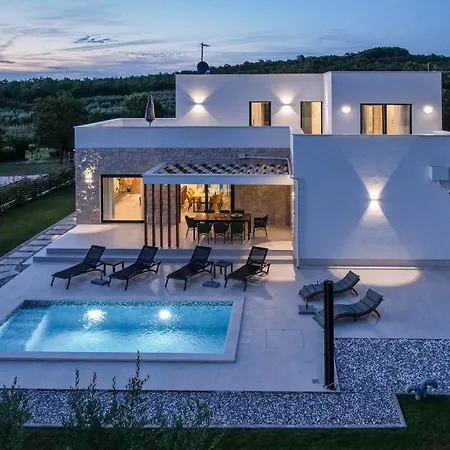 Zanetta Pet Friendly Near Porec For 8 People With Sea View & Private Pool