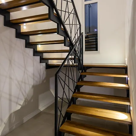 فيلة Zanetta Pet Friendly Near Porec For 6 People With Sea View & Private Pool *