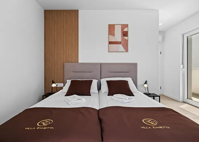 Zanetta Pet Friendly Near Porec For 6 People With Sea View & Private Pool *