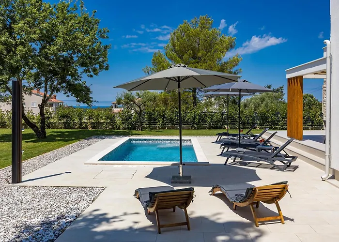 Zanetta Pet Friendly Near Porec For 6 People With Sea View & Private Pool * Marasi