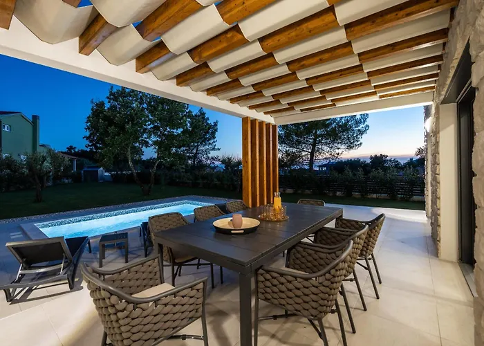Zanetta Pet Friendly Near Porec For 6 People With Sea View & Private Pool * Marasi